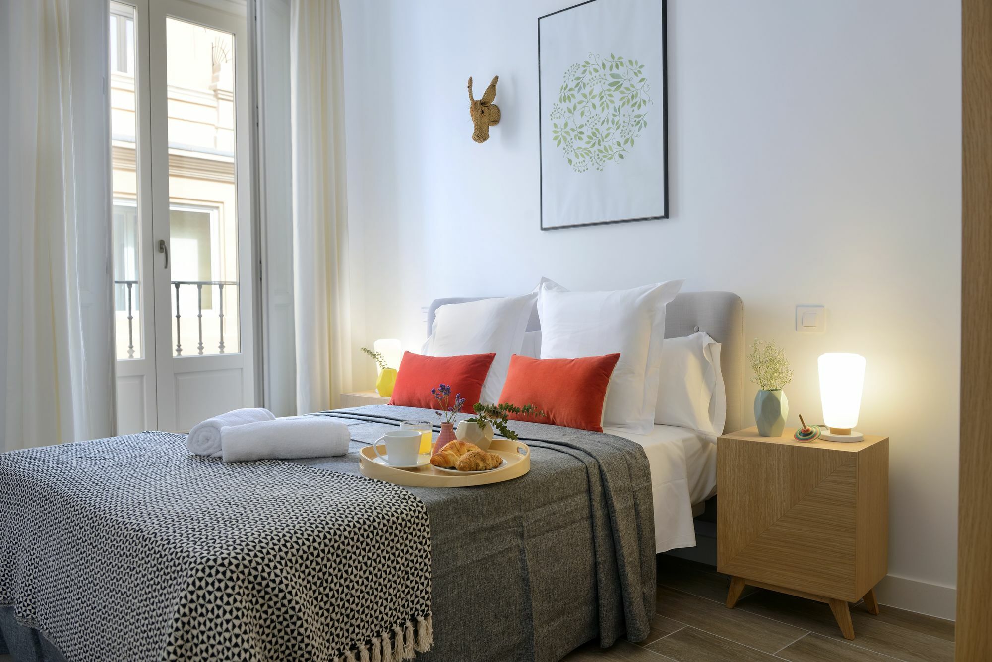 Apartahotel Aspasios Gran Via 3*
